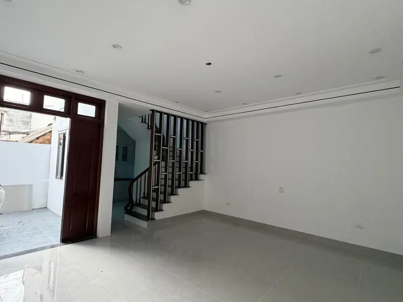 Nhà Phân Lô Vàng Nguyễn Văn Linh - Sống Sang, Đầu Tư Đỉnh... Bán nhà riêng tại Long Biên, Hà Nội 01