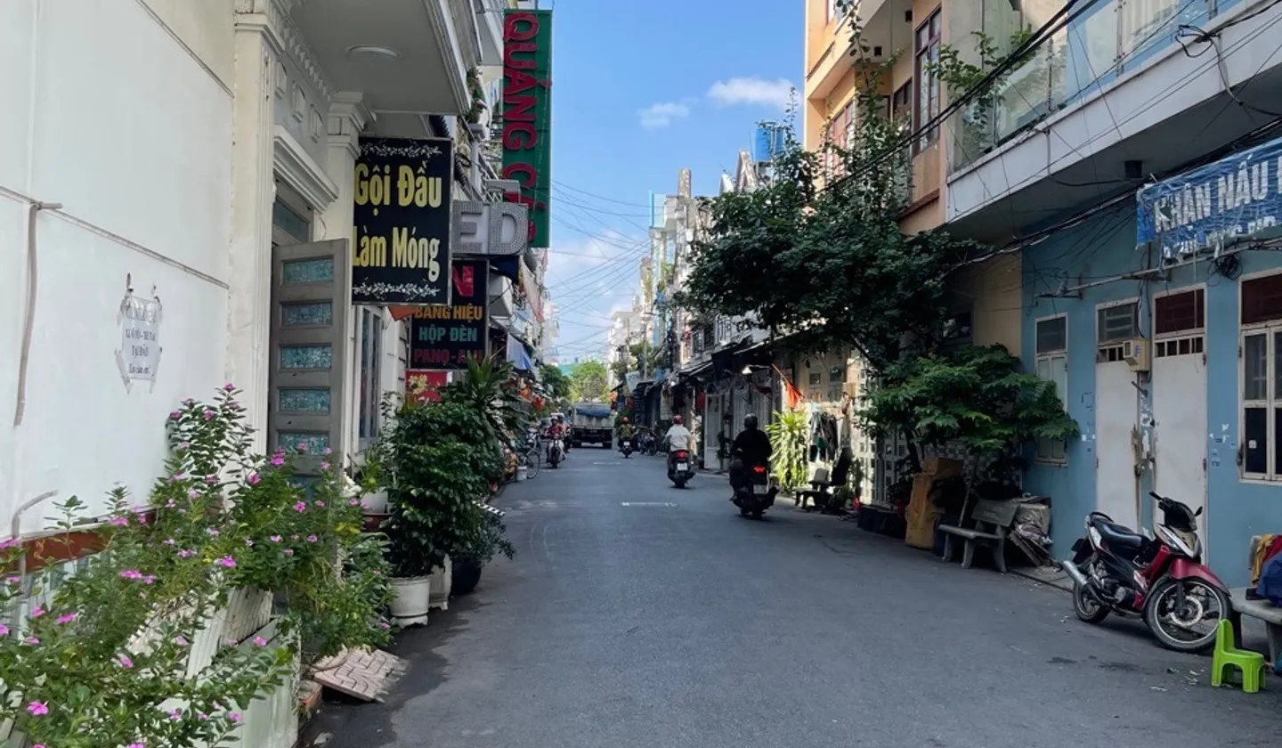 TÀI CHÍNH 4.X TỶ, CẦN NHÀ ĐƯỜNG 6M THÔNG?
🏡 Lê Văn Khương – khu dân cư hiện hữu, dân trí cao.... Bán nhà riêng tại Thới An, Hồ Chí Minh 01