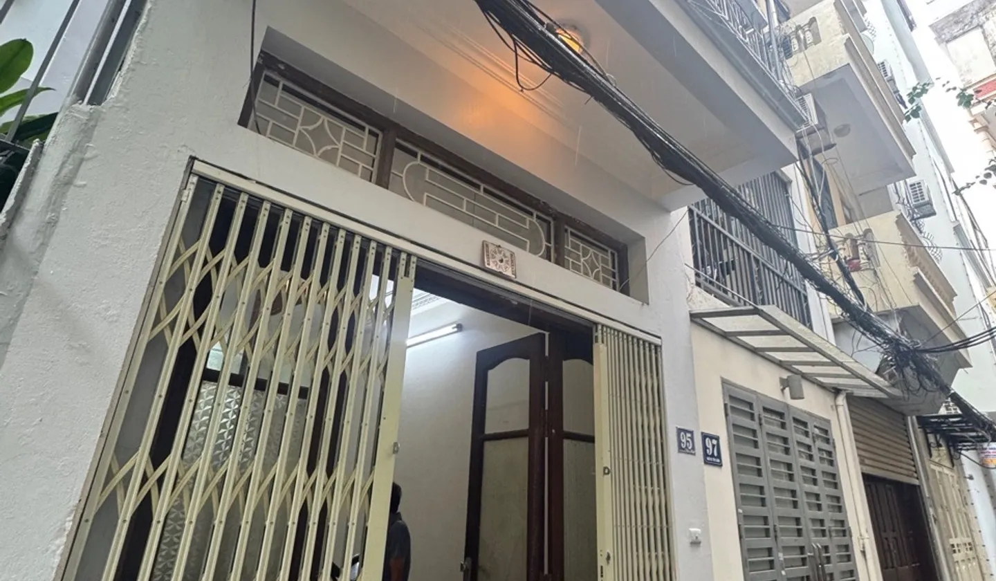 Nhà đẹp Yên Lãng - Giá Sốc Chủ Kẹt Việc... Bán nhà riêng tại Đống Đa, Hà Nội 01