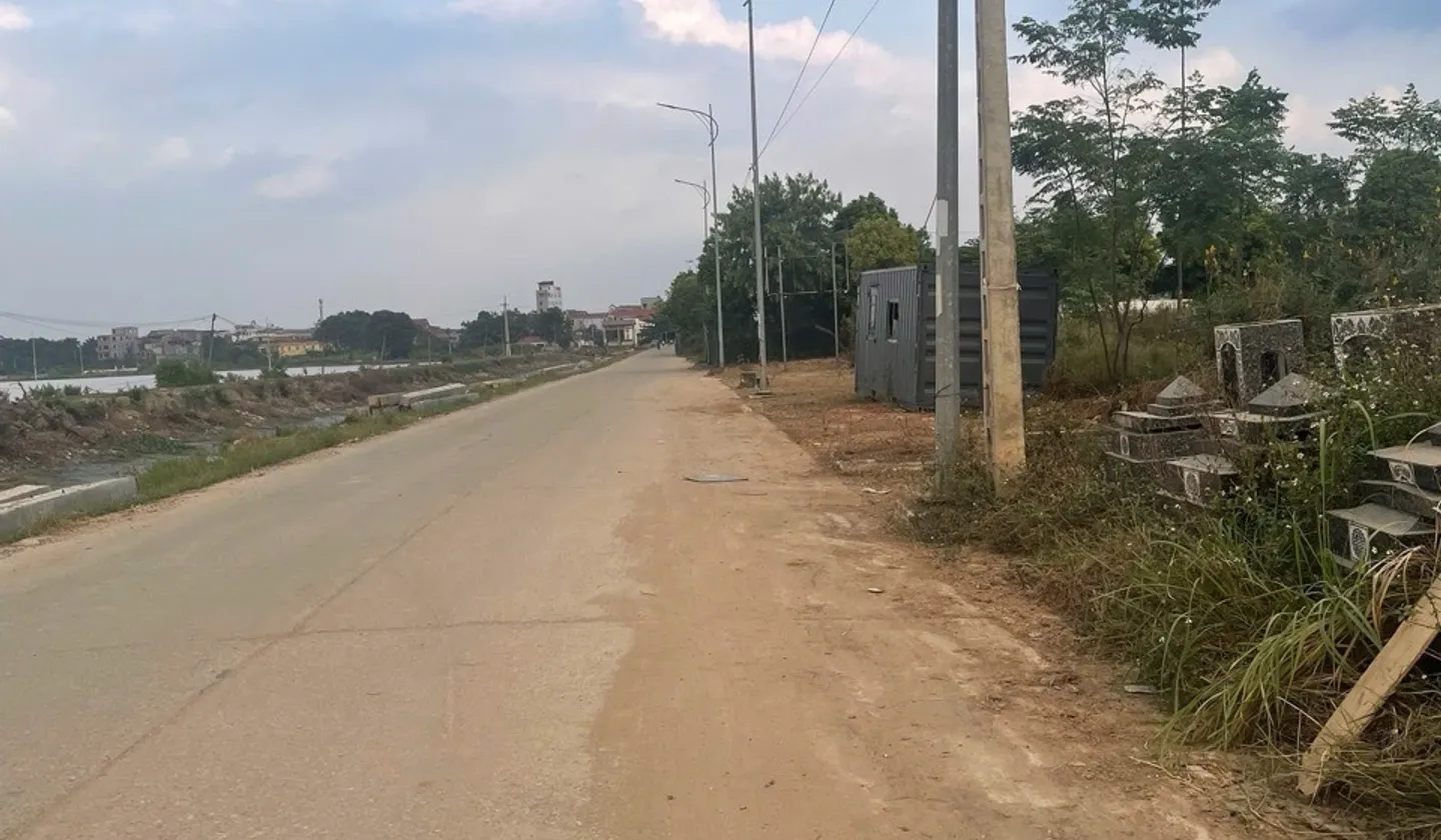 Bán lô dự án Tam Đa. Dt 97.5m, Mt 5m
Giá 2tỷ... Bán đất tại Tam Đa, Bắc Ninh 01