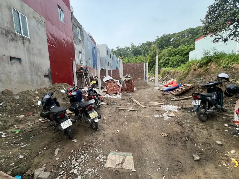 Nhà 3 tầng tại Tây Sơn với thiết kế linh hoạt, vị trí yên tĩnh, tiềm năng sinh lời cao... Bán nhà riêng tại Kiến An, Hải Phòng 01