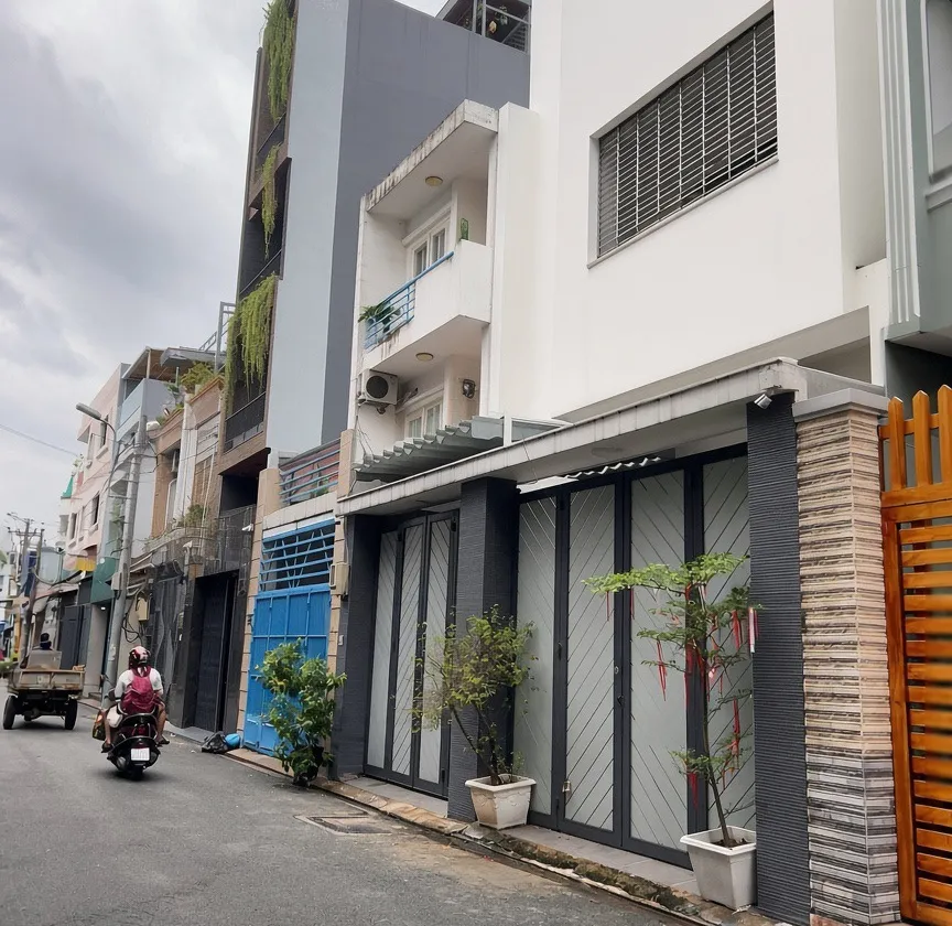 MTKD TRUNG TÂM BÀU CÁT - NHÀ 5 TẦNG - DT HƠN 100m2 - GIÁ NHỈNH 23 TỶ... Bán nhà mặt phố tại Bảy Hiền, Hồ Chí Minh 01