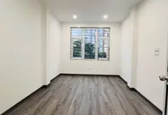 Bán nhà mặt phố Trần Quốc Hoàn, vị trí kinh doanh sầm uất... Bán nhà mặt phố tại Nghĩa Đô, Hà Nội 03