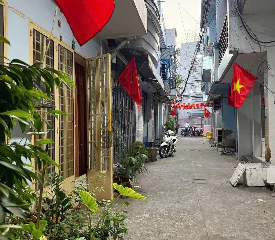 NHÀ 2 TẦNG – 38M² – HẺM XE HƠI – NHỈNH 6 Đ – TÂN HƯNG Q7... Bán nhà riêng tại Tân Hưng, Hồ Chí Minh 01