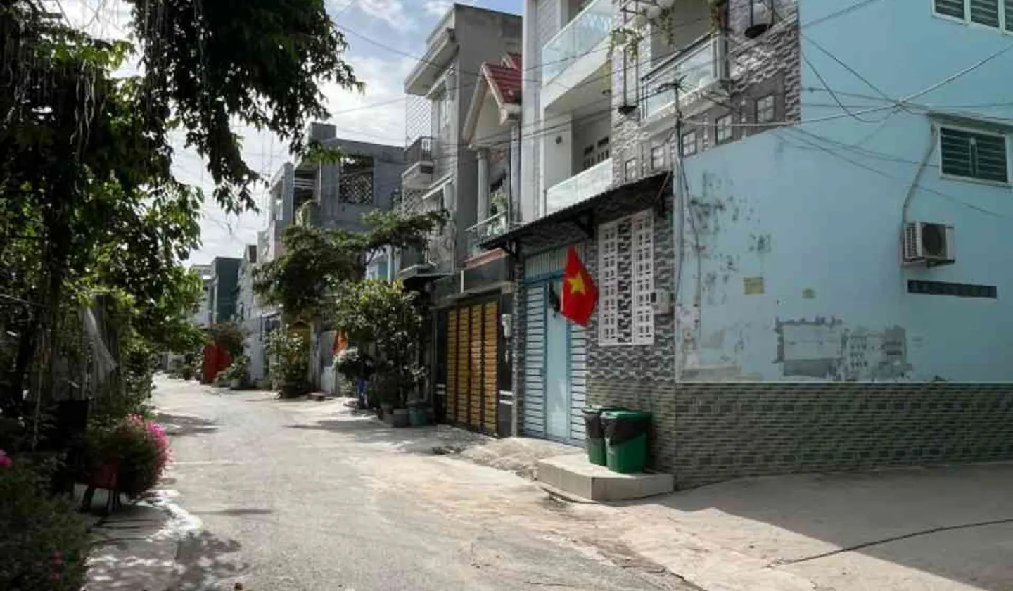 Nhà 3 tầng 5x20m, đường xe tải Phạm Văn Sáng, Hóc Môn, 5 tỷ... Bán nhà mặt phố tại Bà Điểm, Hồ Chí Minh 01