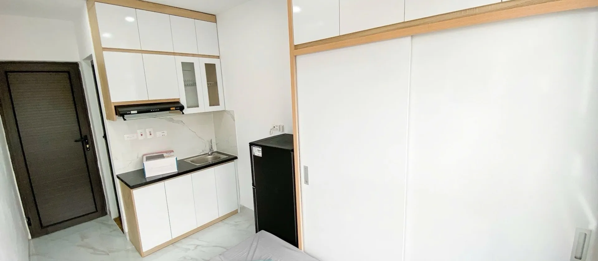 Toà nhà dịch vụ 7 tầng, 23PN, doanh thu trên 100 tr/tháng tại Vũ Tông Phan.... Bán nhà riêng tại Khương Đình, Hà Nội 01