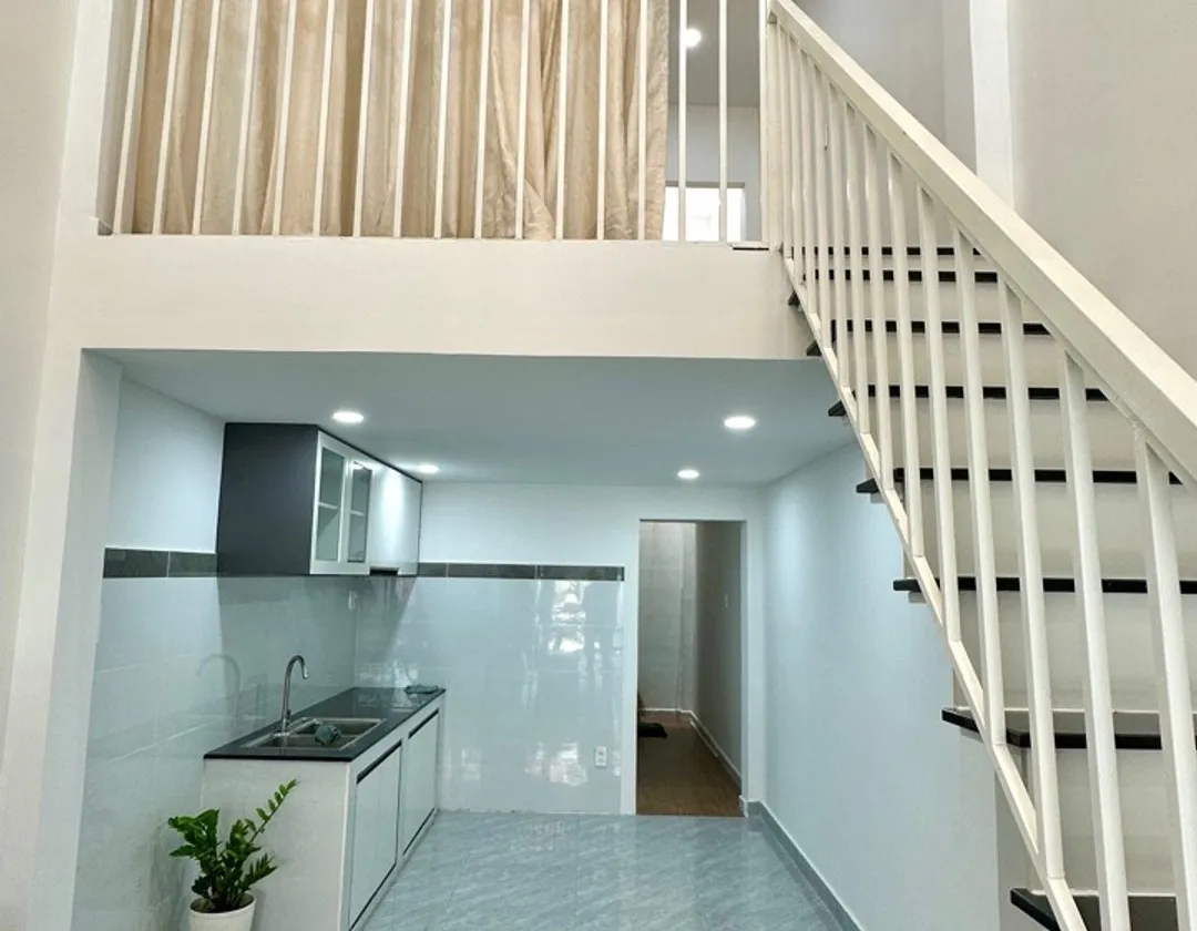 Nhà cách Trường Chinh 1km hẻm Xe hơi _ 3 14 SHR _ sang tên ngay luôn... Bán nhà riêng tại Bà Điểm, Hồ Chí Minh 01