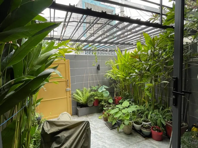 Nhà lô góc hẻm lớn 5m, 3 tầng tại Nhà Bè, gần Quận 7, giá giảm còn 4,99 tỷ... Bán nhà riêng tại Nhà Bè, Hồ Chí Minh 01