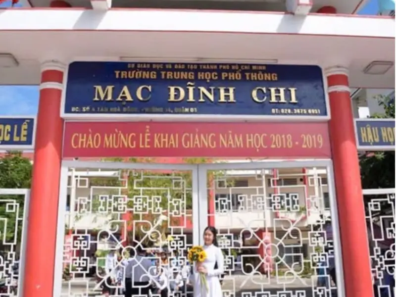 B.án Nh.à NGAY Q. 11 - ĐƯỜNG THÔNG XE TẢI - NHÀ MỚI ĐẸP 5 TẦNG - ngang 4.5m - 43m2 - có sẵn dòng ti... Bán nhà riêng tại Phú Lâm, Hồ Chí Minh 01