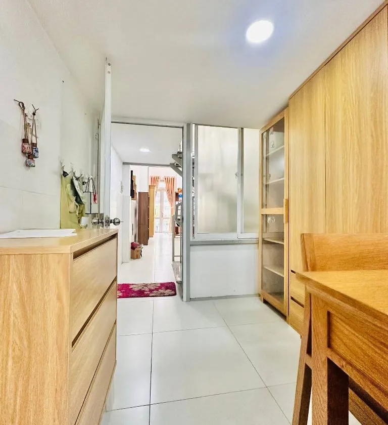 Nhà đẹp hẻm xe hơi ngay chợ Phú Thọ Hòa, Sẵn sàng vào ở... Bán nhà riêng tại Phú Thọ Hòa, Hồ Chí Minh 01