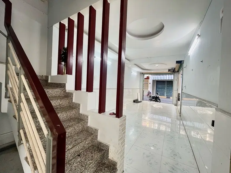 Nhà đẹp, 2 mặt tiền, vị trí vàng ngay cầu chữ y quận 8 . Chỉ nhinh 7ty... Bán nhà riêng tại Chánh Hưng, Hồ Chí Minh 01