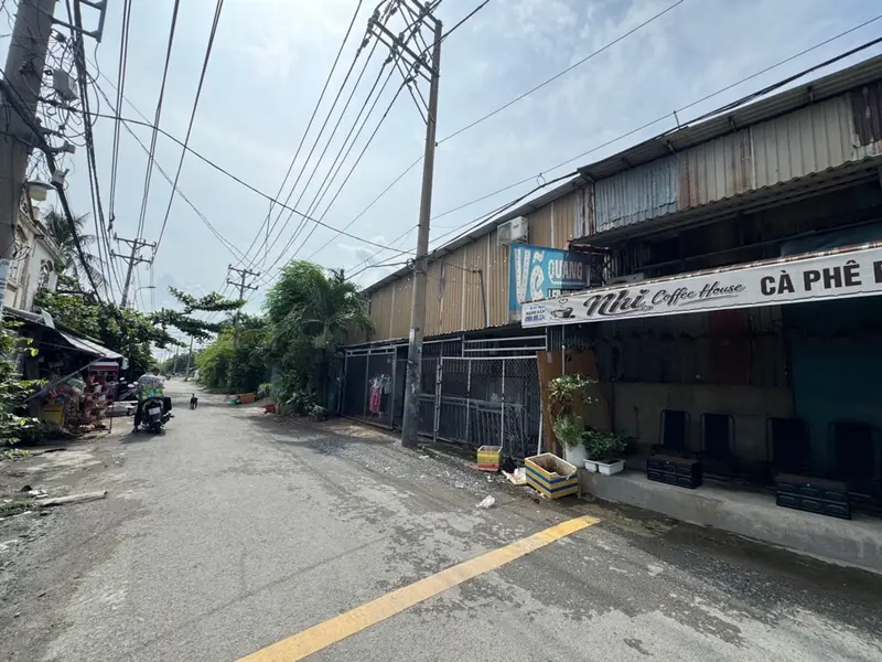 BÁN ĐẤT TẶNG NHÀ 135M2, BÌNH HƯNG BÌNH CHÁNH, GẦN BẾN XE Q.8, NHỈNH 6 TỶ, TƯƠNG LAI 2 MẶT TIỀN... Bán đất tại Bình Hưng, Hồ Chí Minh 01