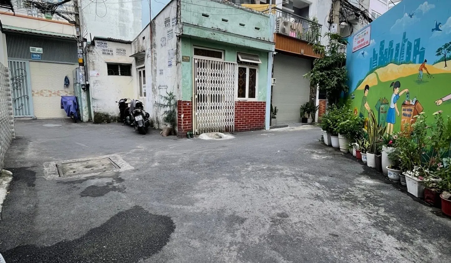Hẻm xe hơi 1/ có phòng ngủ trệt ngay Nguyễn Văn Lượng giao Dương Quảng Hàm... Bán nhà riêng tại Gò Vấp, Hồ Chí Minh 01