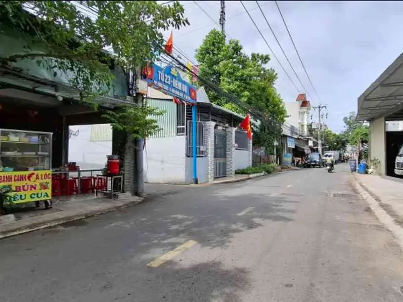 Bán nhà 1 tầng 103m2 tặng nhà trọ 5 phòng tại Dĩ An Bình Dương... Bán nhà riêng tại Dĩ An, Hồ Chí Minh 01