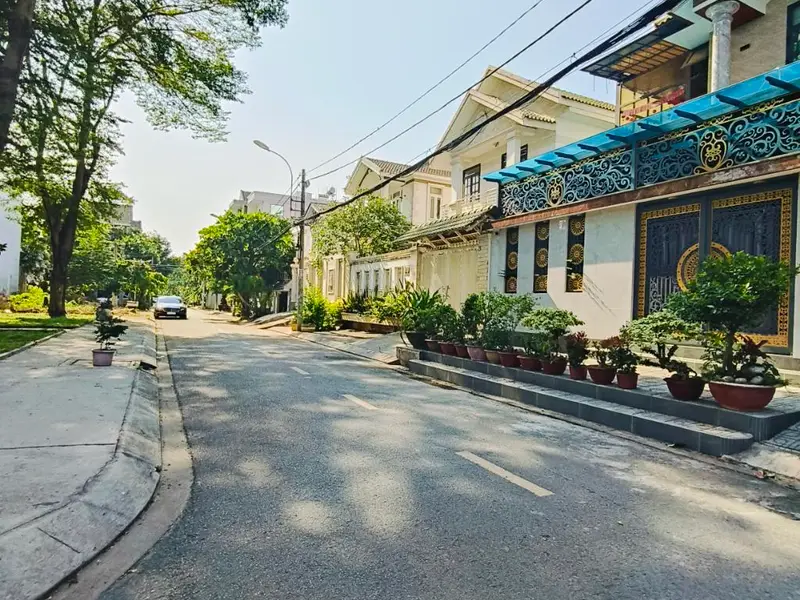 Nhà rộng mặt tiền hẻm gần KDC Gia Hòa - Giá ưu đãi chỉ 6 tỷ... Bán nhà riêng tại Bình Hưng, Hồ Chí Minh 01