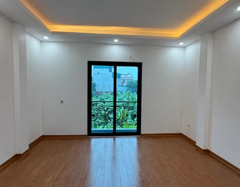 Nhà 5 tầng mới xây tại Hoàng Liên, mặt tiền 3.8m, ngõ thông... Bán nhà riêng tại Thượng Cát, Hà Nội 01