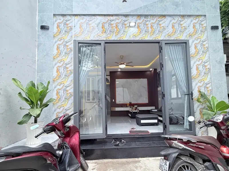 💰GIÁ MỚI CHỈ 4TỶ 590TR (TL)
🏡NHÀ 2 TẦNG_3 PHÒNG NGỦ MỚI ĐẸP DỌN Ở NGAY_HUỲNH THỊ HAI SÁT MẶT TIỀN... Bán nhà riêng tại Trung Mỹ Tây, Hồ Chí Minh 01