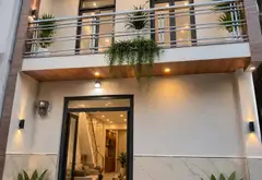 Bán nhà bờ kè Trường Sa giáp Q1 - gần mặt tiền phù hợp kinh doanh hoặc gia đình nhỏ chỉ 3.x tỷ... Bán nhà riêng tại Gia Định, Hồ Chí Minh 01