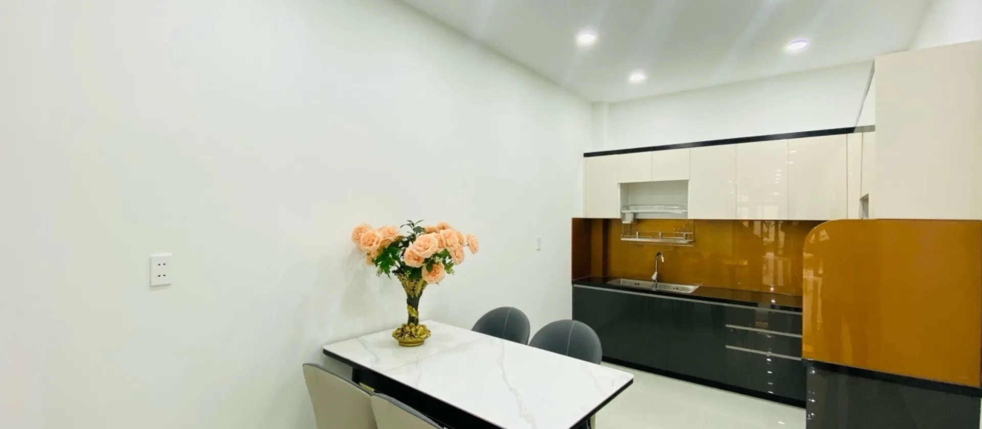 Bán nhà 3 tầng 3 phòng ngủ diện tích 41m2 giá 5,8 tỷ đường Quang Trung Q. Gò Vấp.... Bán nhà riêng tại Gò Vấp, Hồ Chí Minh 01