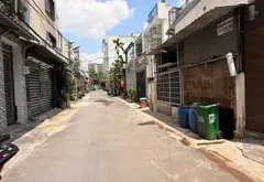 Cơ hội sở hữu nhà 4 tầng giá tốt tại Quận 7, hẻm xe hơi rộng 6m... Bán nhà riêng tại Tân Thuận, Hồ Chí Minh 02
