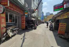 Phân Lô hiếm Trần Thái Tông
Kinh doanh Văn Phòng tốt, có bán hầm... Bán văn phòng tại Cầu Giấy, Hà Nội 01