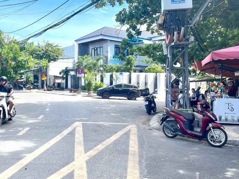Sập hầm! 💥BÁN ĐẤT TẶNG NHÀ 2 TẦNG MẶT TIỀN NGUYỄN CÔNG HOAN – 120m² – VÀO Ở/ KINH DOANH NGAY.... Bán nhà mặt phố tại Cẩm Lệ, Đà Nẵng 01
