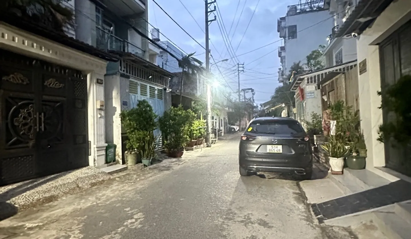 Đất Vàng Bình Tân - Sát Hẻm Nhựa Rộng 8m Sẵn Phân Lô... Bán đất tại Bình Trị Đông, Hồ Chí Minh 01