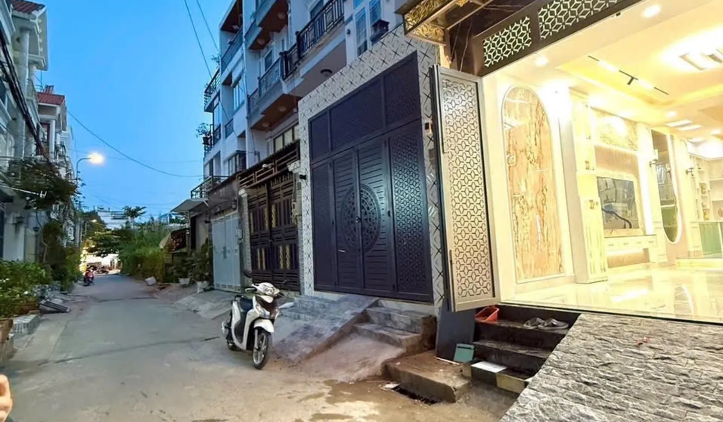 Bán nhà mặt tiền hẻm Đào tông nguyên 414 hơn 6 tỷ... Bán nhà riêng tại Nhà Bè, Hồ Chí Minh 01