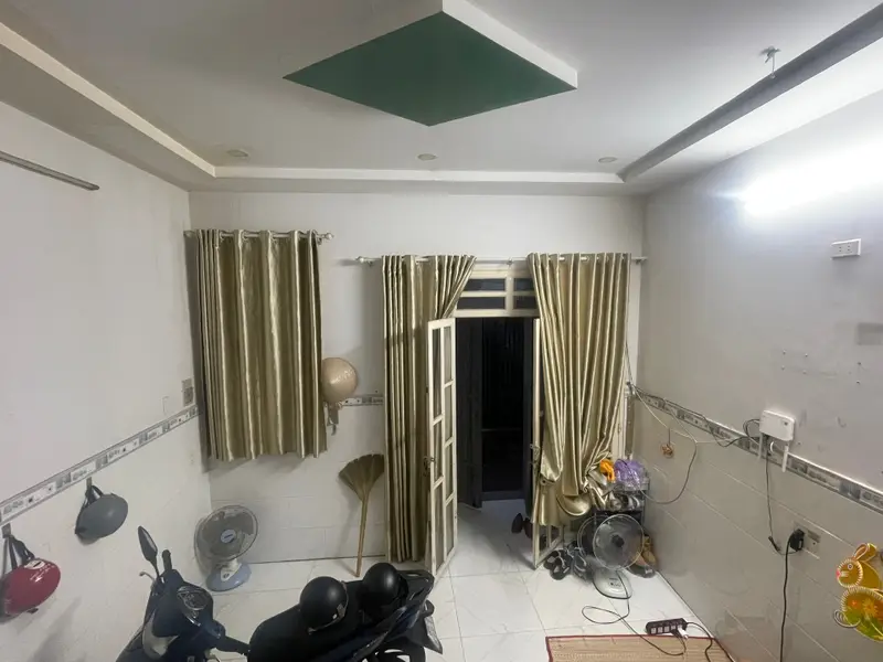 NHÀ PHỐ NGUYỄN DU – 2 BAN CÔNG THOÁNG MÁT – SỔ HỒNG RIÊNG – GIÁ 4,95 TỶ... Bán nhà riêng tại Hạnh Thông, Hồ Chí Minh 01