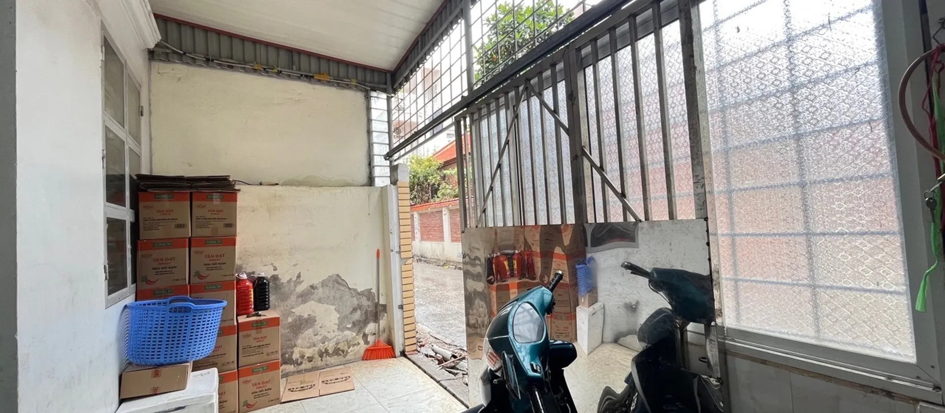 Nhà mặt ngõ Trung Hành siêu tiện kinh doanh buôn bán sầm uất ô toi qua lại.... Bán nhà riêng tại Hải An, Hải Phòng 01