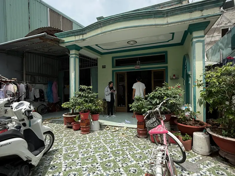 NHÀ CẤP 4 – 137M² – NGANG HƠN 8M – 3PN – SÁT HẺM XE HƠI – NHỈNH 4 Đ... Bán nhà riêng tại Nhà Bè, Hồ Chí Minh 01