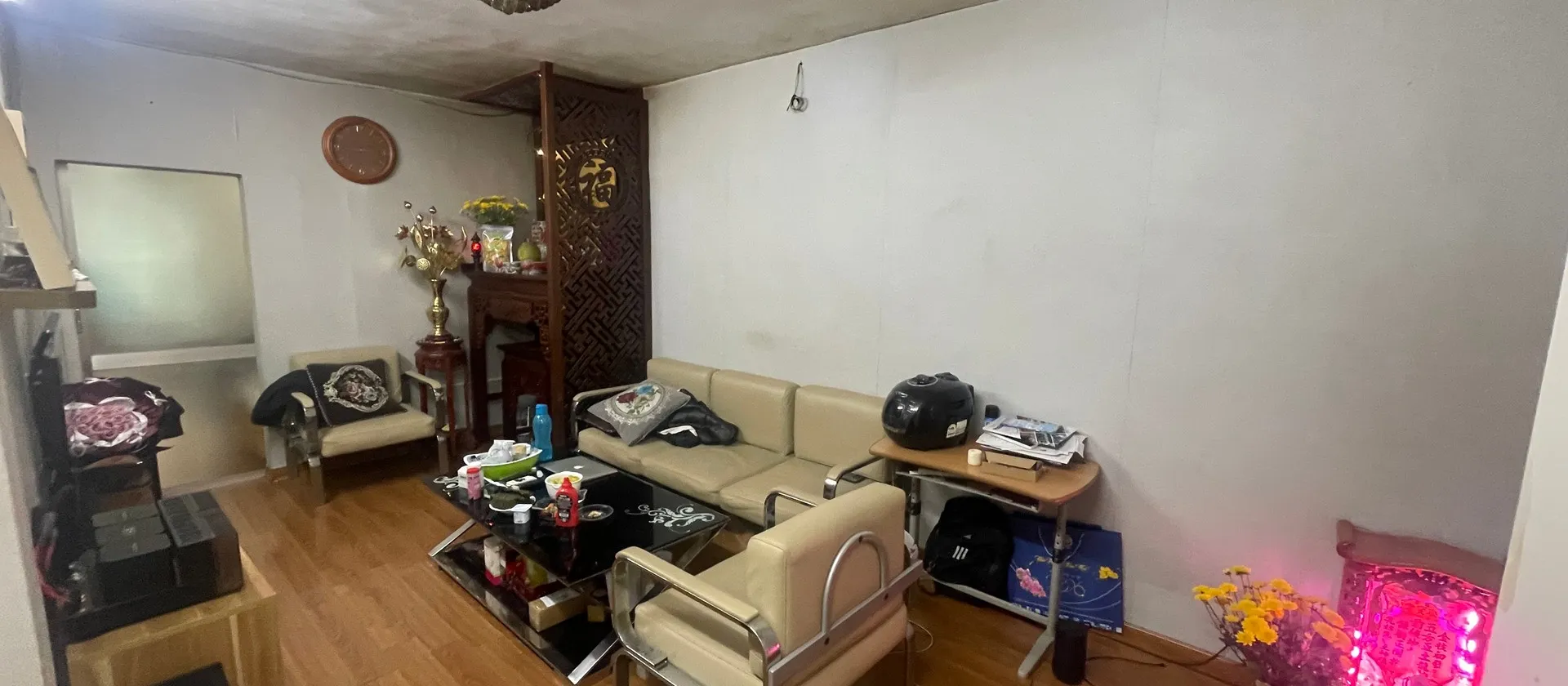 Căn hộ lô góc tầng 2 tập thể Giảng Võ, diện tích rộng thoáng... Bán căn hộ chung cư tại Giảng Võ, Hà Nội 01