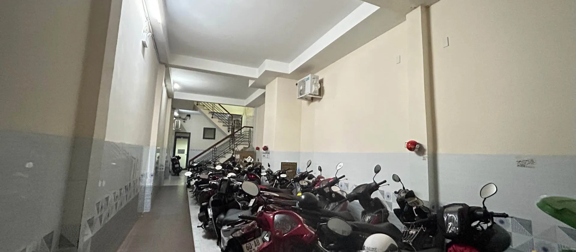 Nhà 5 tầng dịch vụ đầy đủ tiện nghi tại Tân Phú, thu nhập ngay 80 triệu/tháng... Bán nhà riêng tại Phú Thạnh, Hồ Chí Minh 01