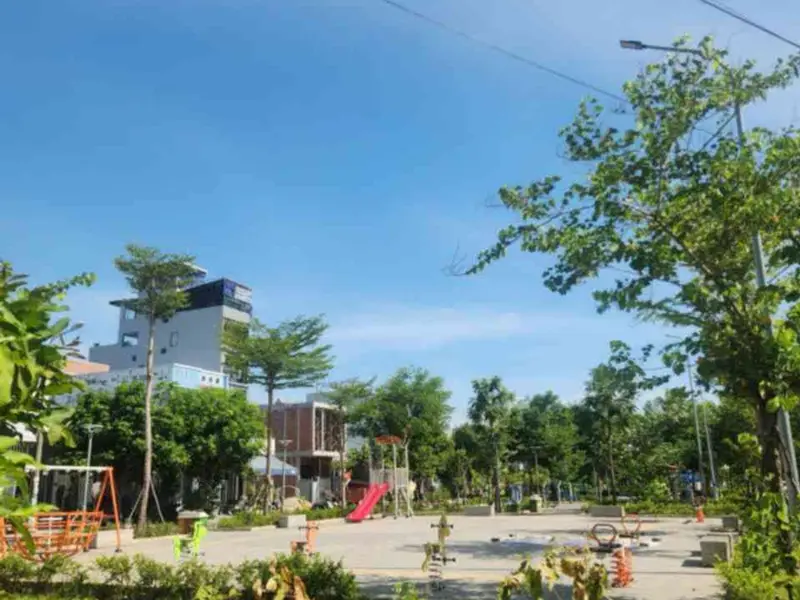 Bán nhà mặt phố 100m2, tặng nhà cấp 4 tại Hòa Xuân... Bán nhà mặt phố tại Hòa Xuân, Đà Nẵng 01