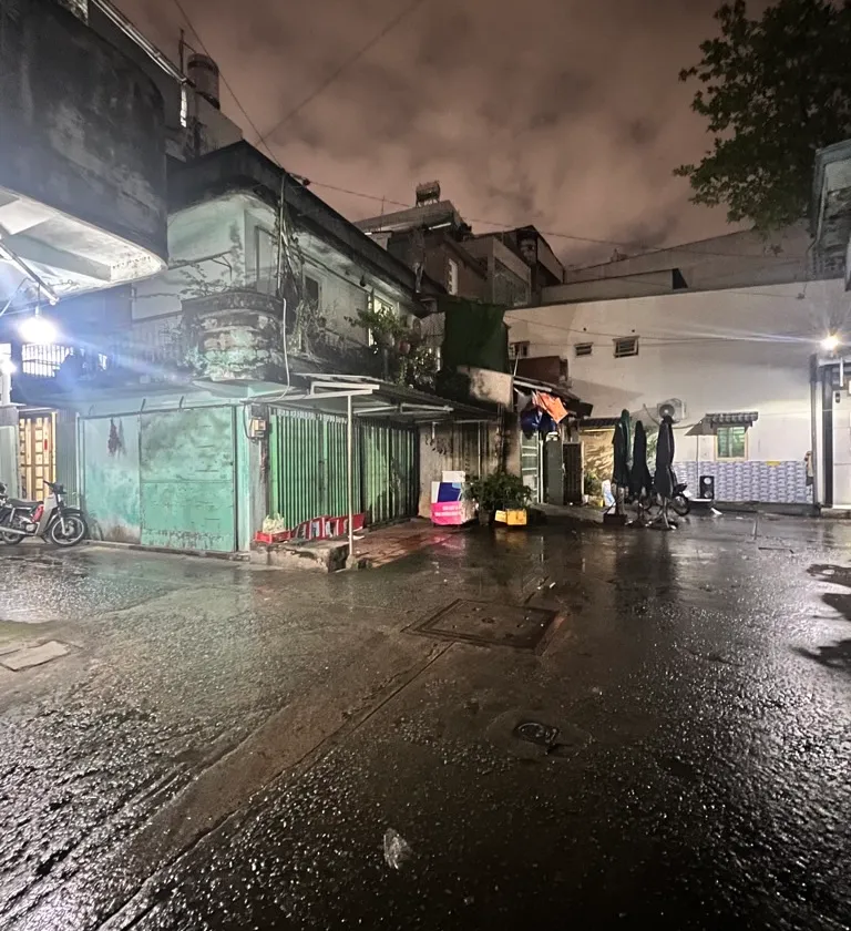 Nhà đẹp Tân Bình, hẻm xe hơi rộng, giá tốt... Bán nhà riêng tại Bảy Hiền, Hồ Chí Minh 01