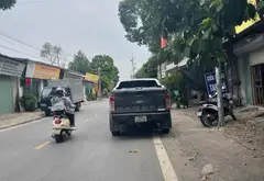 Chủ cần bán gấp nhà cấp 4 tổ 23 thị trấn đông anh: kinh doanh, vỉa hè 4 m đường 2 xe công tránh :
D... Bán đất tại Thư Lâm, Hà Nội 03