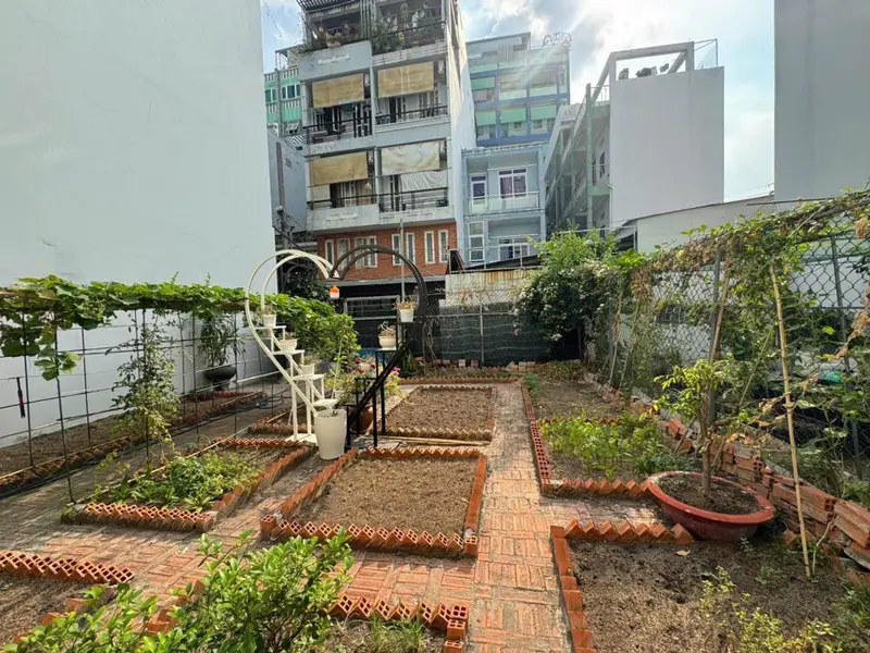 Bán đất mặt tiền 4m tại Bạch Đằng 2, vị trí gần sân bay, phù hợp xây CHDV hoặc nhà cao tầng... Bán đất tại Tân Sơn Hòa, Hồ Chí Minh 01