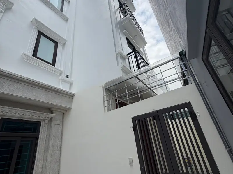 Bán nhà riêng 4 tầng tại huyện Hoài Đức, diện tích 50,3 m², giá 5,9 tỷ VNĐ... Bán nhà riêng tại Hoài Đức, Hà Nội 01