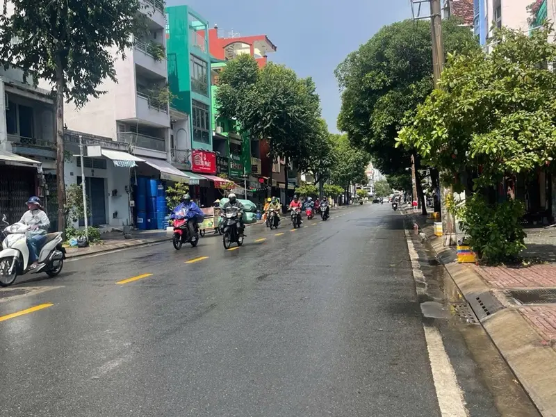 BÁN NHÀ HÀN HẢI NGUYÊN – QUẬN 11 | 34M² | 5 TẦNG BTCT | HẺM 6M THÔNG ✨... Bán nhà riêng tại Minh Phụng, Hồ Chí Minh 01