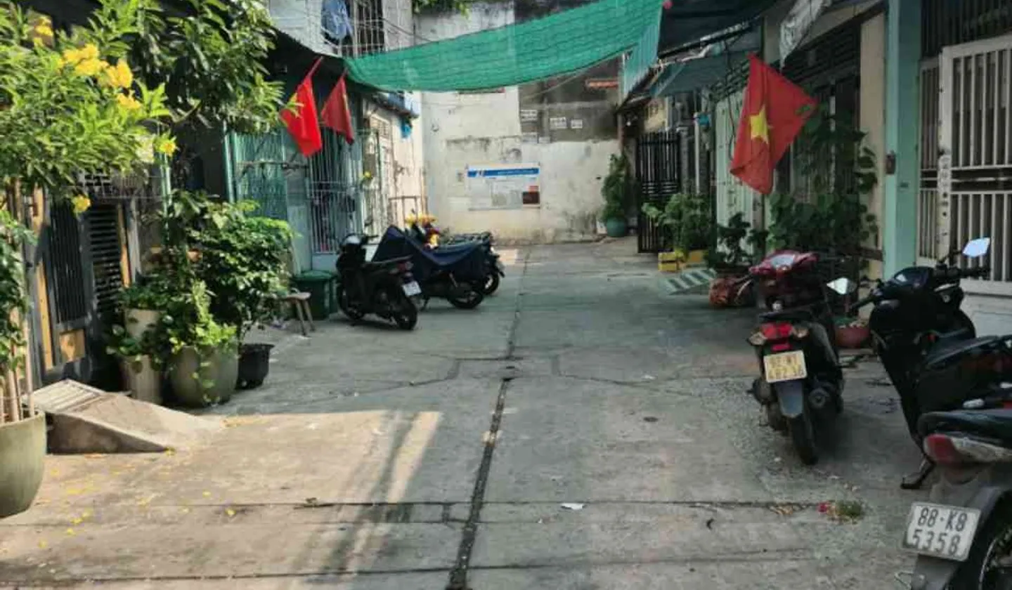 Bán nhà riêng 64m² tại Bình Hưng Hòa, Bình Tân, gần Aeon Mall Tân Phú, hẻm đẹp rông 8m... Bán nhà riêng tại Bình Hưng Hòa, Hồ Chí Minh 01