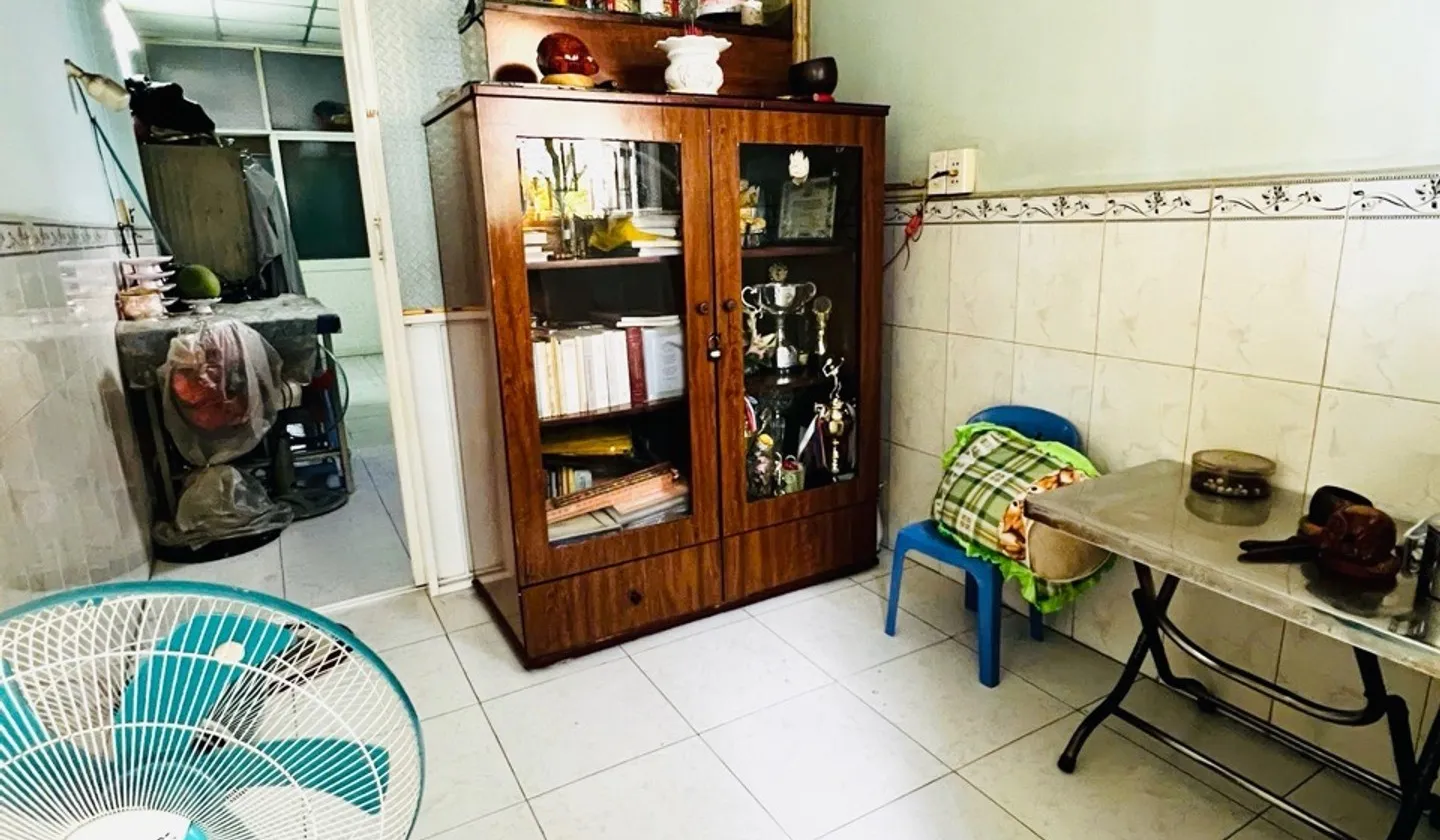 Bán nhà 2 tầng 42.5m2 tại Tân Phú, giá 4.9 tỷ, xe hơi đỗ cửa... Bán nhà mặt phố tại Phú Thọ Hòa, Hồ Chí Minh 01