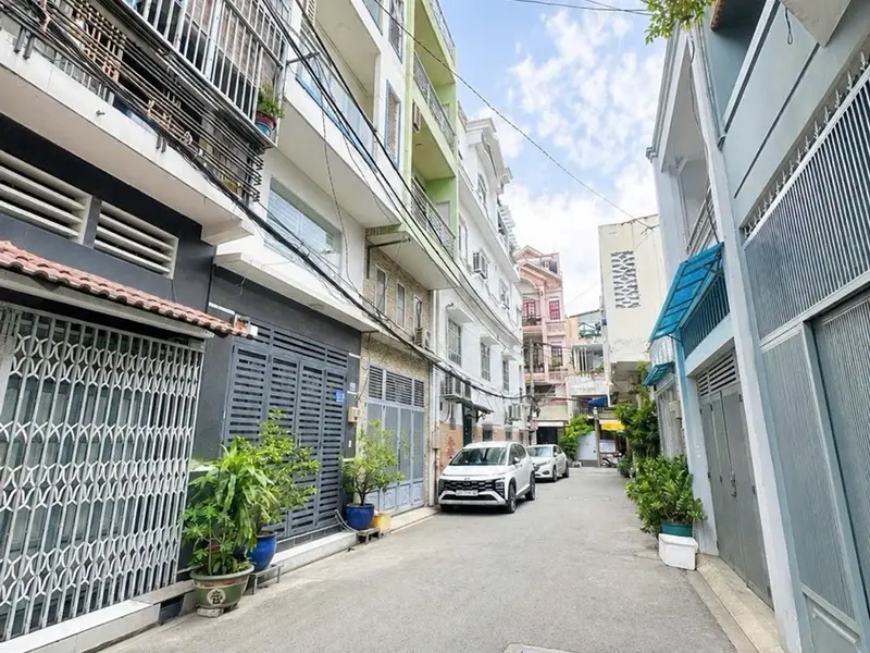 BÁN NHÀ HẺM XE HƠI THÔNG HOÀNG SA GIÁP Q3, Q10, PN - 72M2(4.2x17) NỞ HẬU 5.2... Bán nhà riêng tại Tân Sơn Nhất, Hồ Chí Minh 01