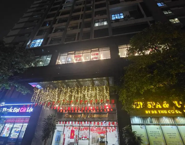 Bán căn hộ chung cư phường Phú Diễn, Hà Nội diện tích 139m², 4 phòng ngủ, pháp lý sổ đỏ... Bán căn hộ chung cư tại Phú Diễn, Hà Nội 01