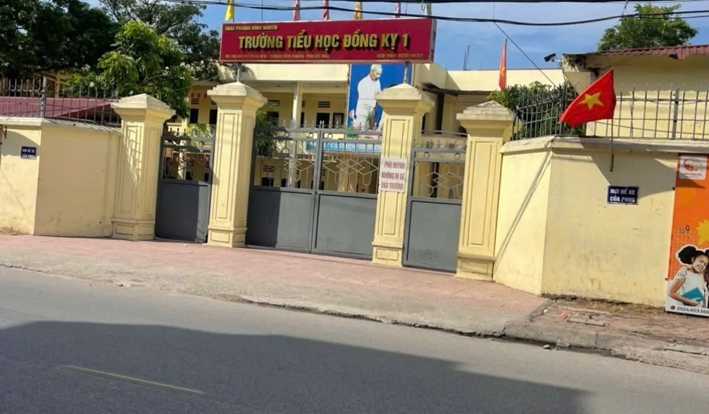 Chính chủ cần bán... Bán nhà mặt phố tại Đồng Nguyên, Bắc Ninh 01