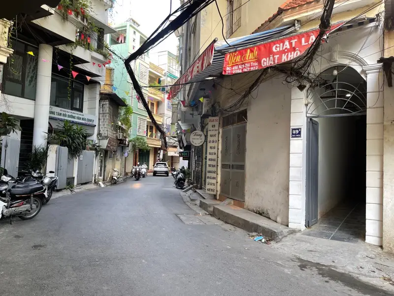 BÁN NHÀ MẶT NGÕ NÚI TRÚC 25/26m2 6 tầng mặt tiền 3.8m2 sâu 7m GIÁ 7.5 tỷ
LH 0929344308... Bán nhà riêng tại Ba Đình, Hà Nội 01
