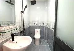 NHÀ 3 TẦNG BTCT -THÁI PHIÊN Q11- 43M² - SỔ VUÔNG & HOÀN CÔNG ĐỦ- CÁCH VÀI BƯỚC RA MẶT TIỀN- 6.98TỶ... Bán nhà mặt phố tại Minh Phụng, Hồ Chí Minh 06