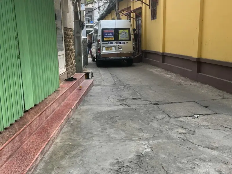 Nhà 2 tầng lô góc trung tâm Quận 10 giá 2.85 tỷ... Bán nhà riêng tại Hòa Hưng, Hồ Chí Minh 01