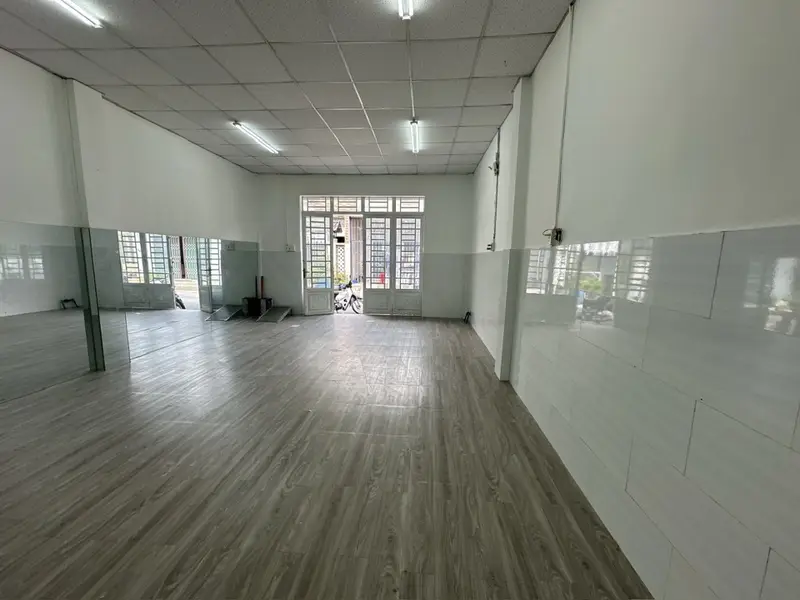 Nhà mặt phố 92m2 tại Tân Phú Quận 9 giá 6.8 tỷ... Bán nhà mặt phố tại Tân Phú, Hồ Chí Minh 01