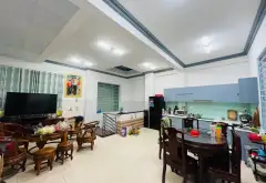 Bán nhà 5 tầng 6PN tại phường Tân Sơn, Hồ Chí Minh, giá 8.98 tỷ... Bán nhà riêng tại Tân Sơn, Hồ Chí Minh 01