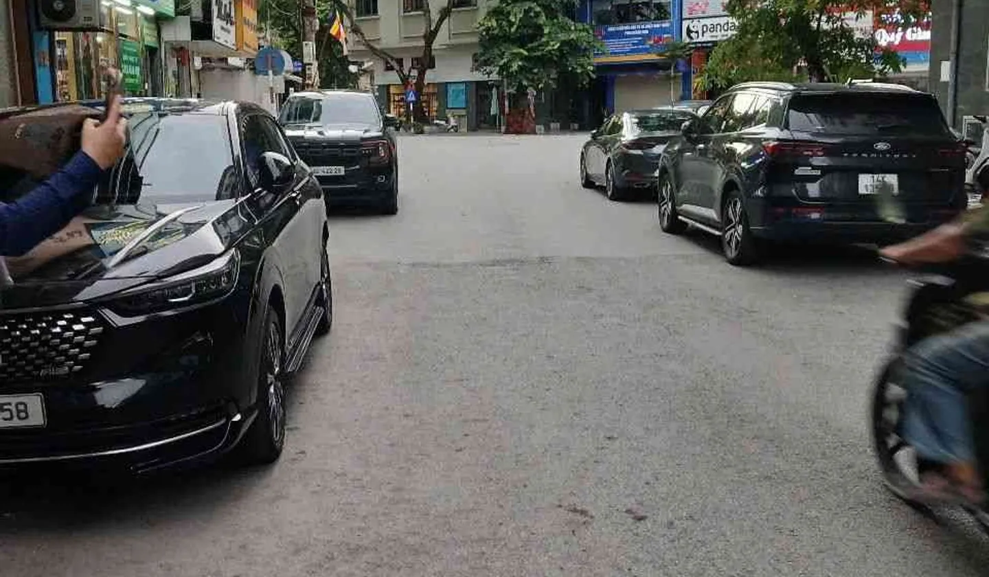 Nhà mặt phố Long Tiên Bạch Đằng - Vừa ở vừa kinh doanh lý tưởng... Bán nhà mặt phố tại Hồng Gai, Quảng Ninh 01